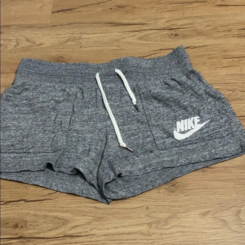 grey comfy nike shorts